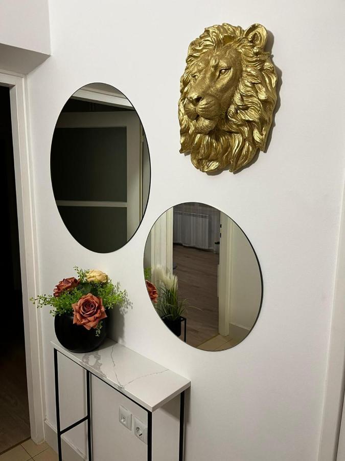 Апартаменты Apartman Gold Maris Карловац Экстерьер фото
